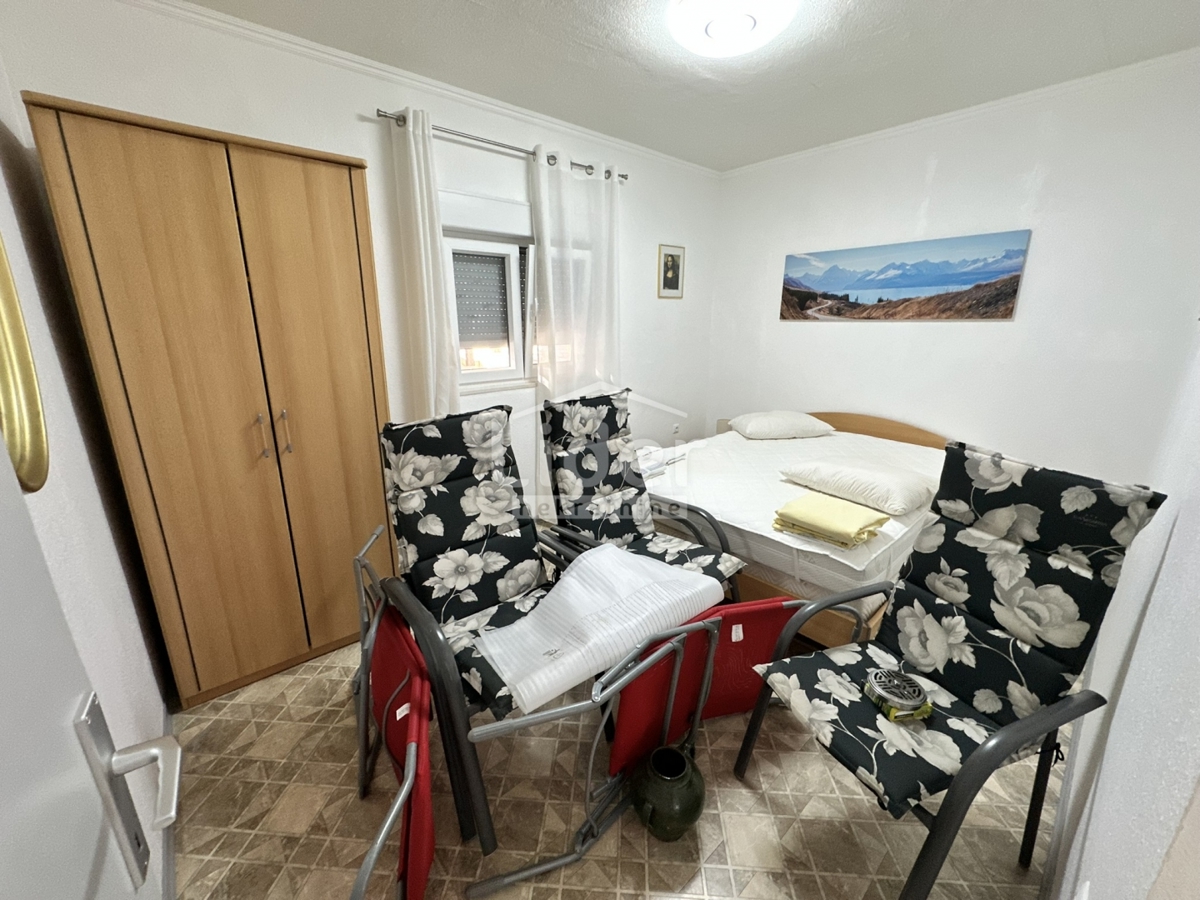 Hiša Donji Karin, Benkovac, 200m2