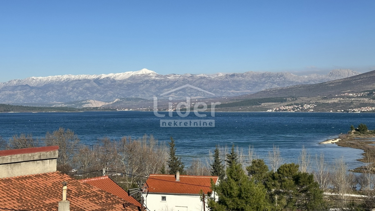 Hiša Donji Karin, Benkovac, 200m2