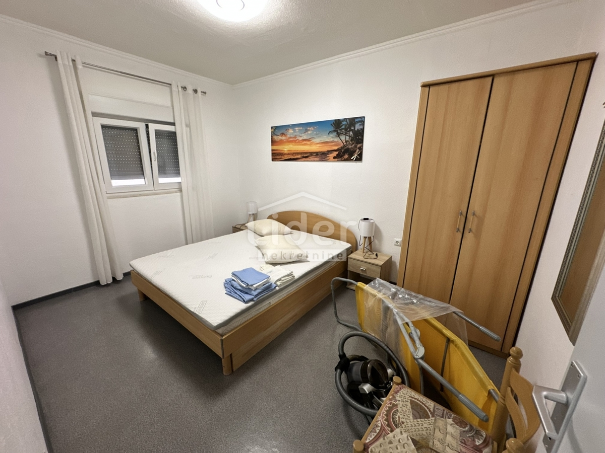 Hiša Donji Karin, Benkovac, 200m2