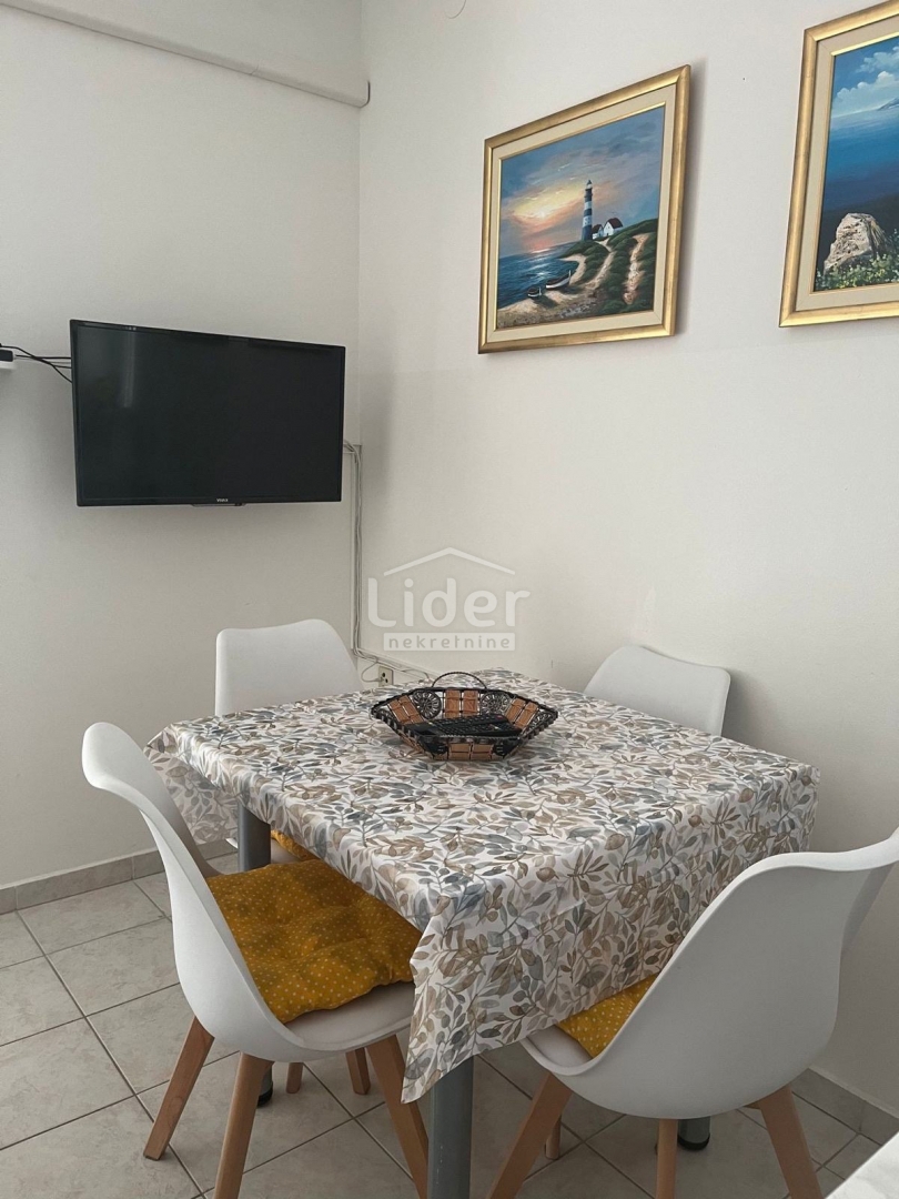 Apartma Novalja, 45m2