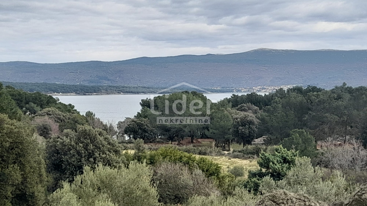 Zemljišče Krk, 1.095m2