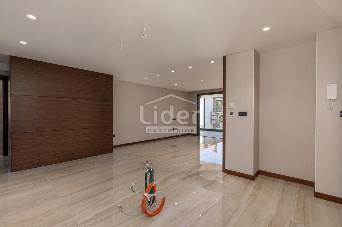 Nadstropje Malinska, Malinska-Dubašnica, 123m2