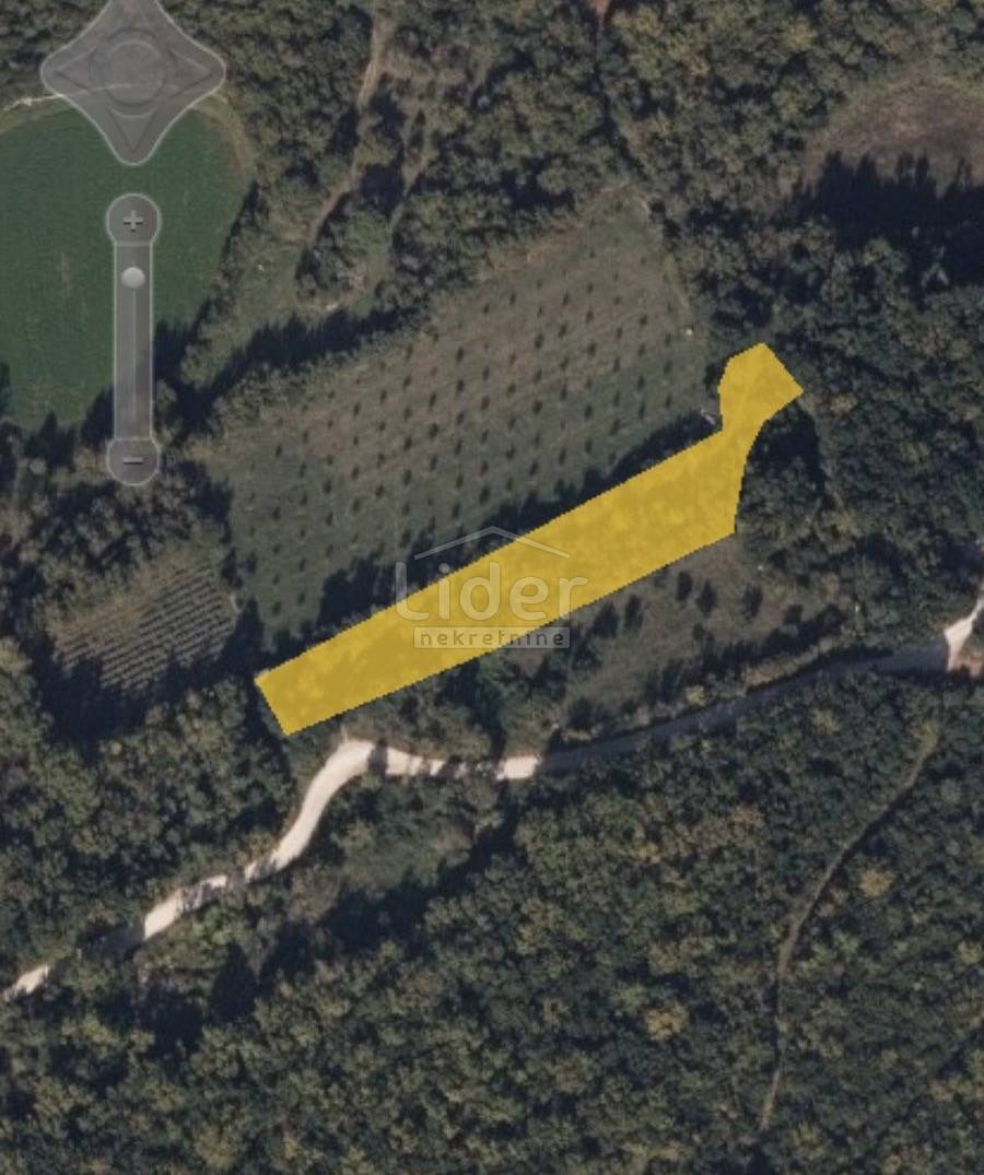 Zemljišče Peruški, 2118m2