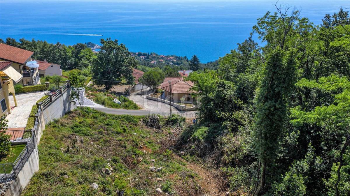 Zemljišče Liganj, 1500m2