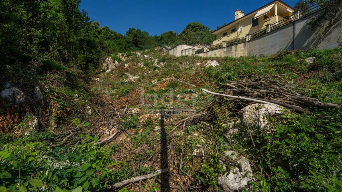 Zemljišče Liganj, 1500m2