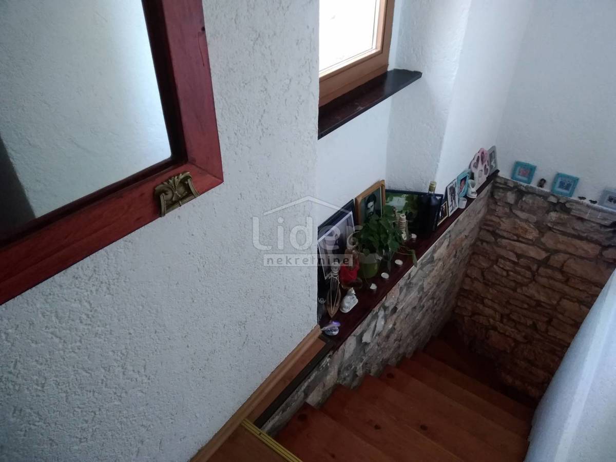 Hiša Grožnjan, 170m2