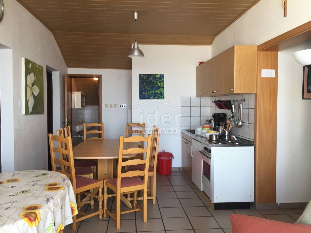 Hiša Novi Vinodolski, 542m2