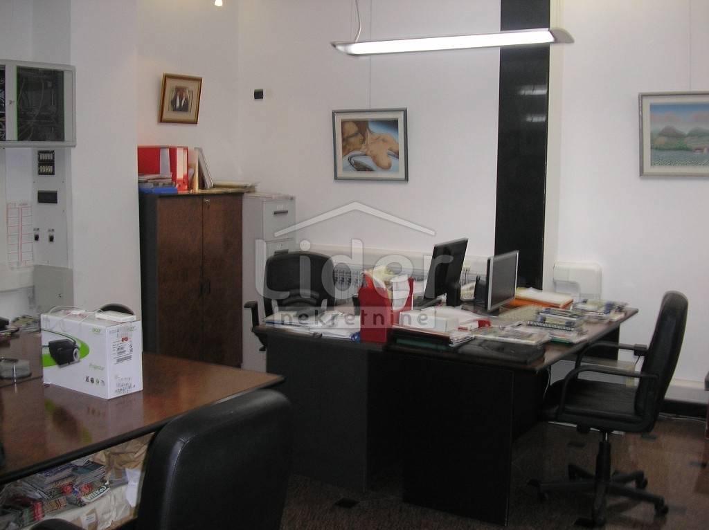 Poslovni prostor Krnjevo, 79m2