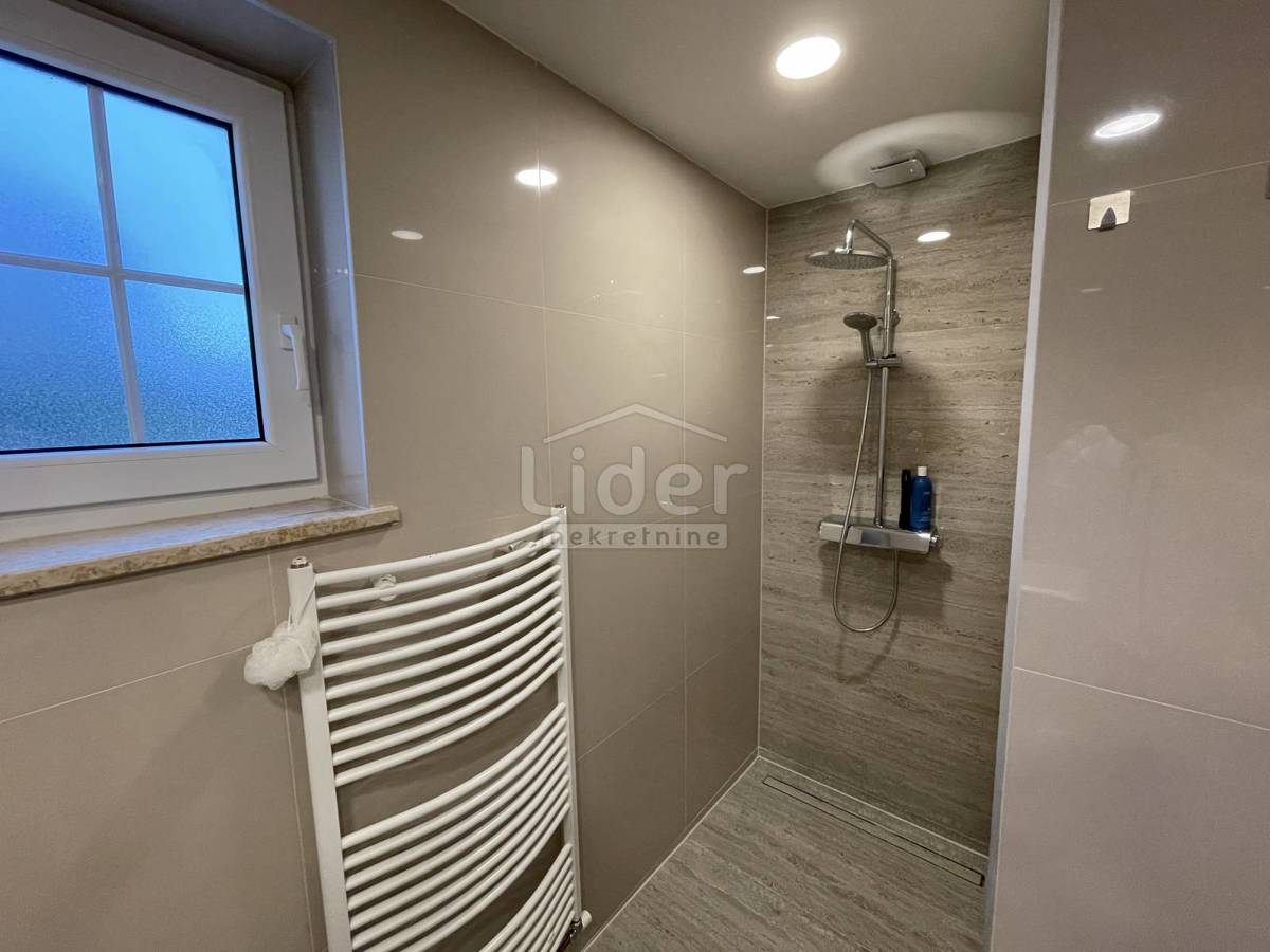 Hiša Stranići kod Nove Vasi, 478m2