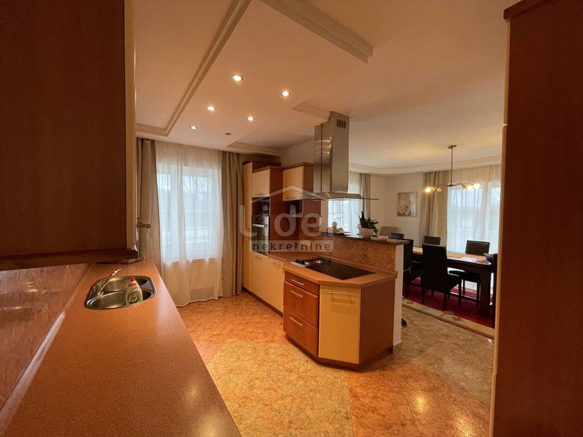 Hiša Stranići kod Nove Vasi, 478m2