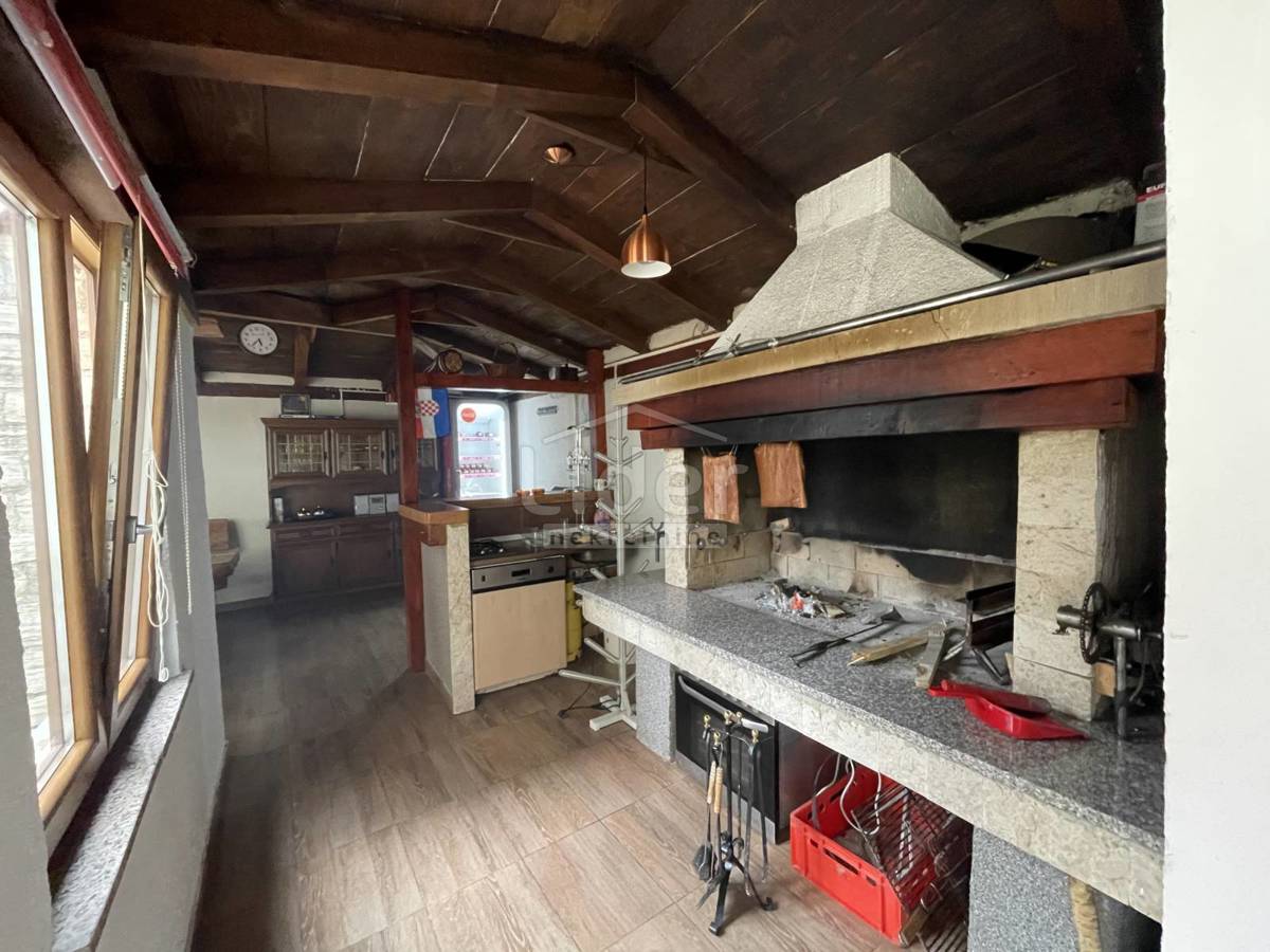 Hiša Stranići kod Nove Vasi, 478m2