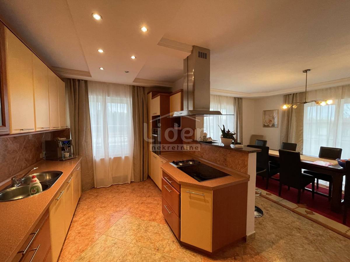 Hiša Stranići kod Nove Vasi, 478m2