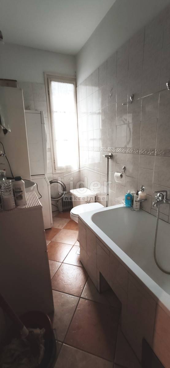 Stanovanje Centar, 124m2