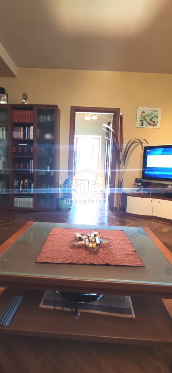 Stanovanje Centar, 124m2