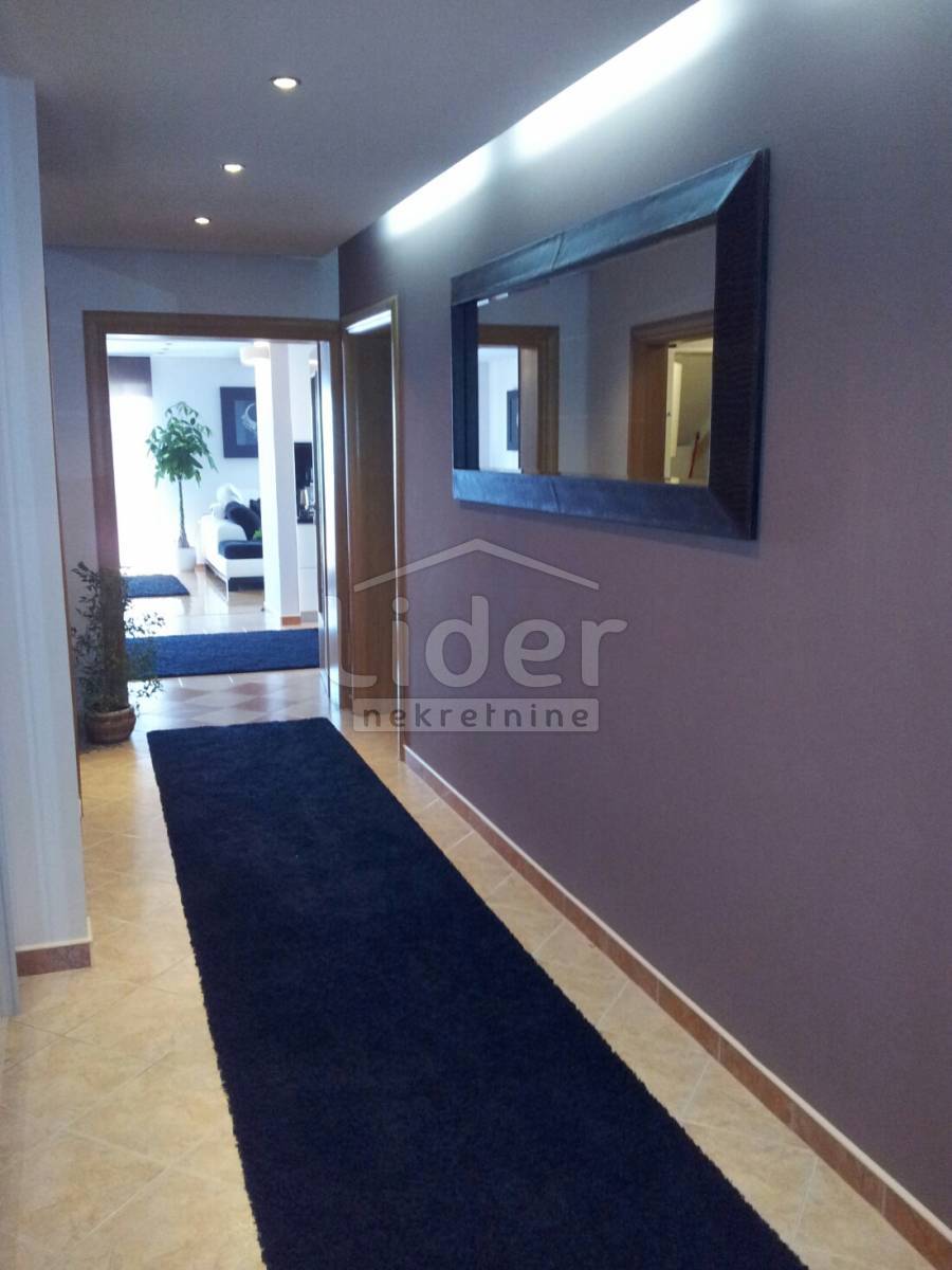 Apartma Crikvenica, 125m2