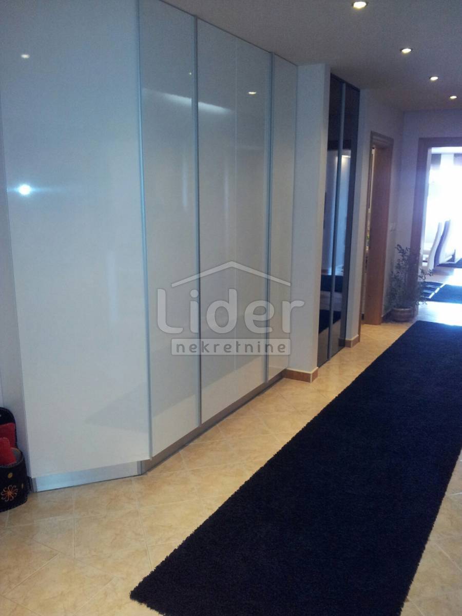 Apartma Crikvenica, 125m2