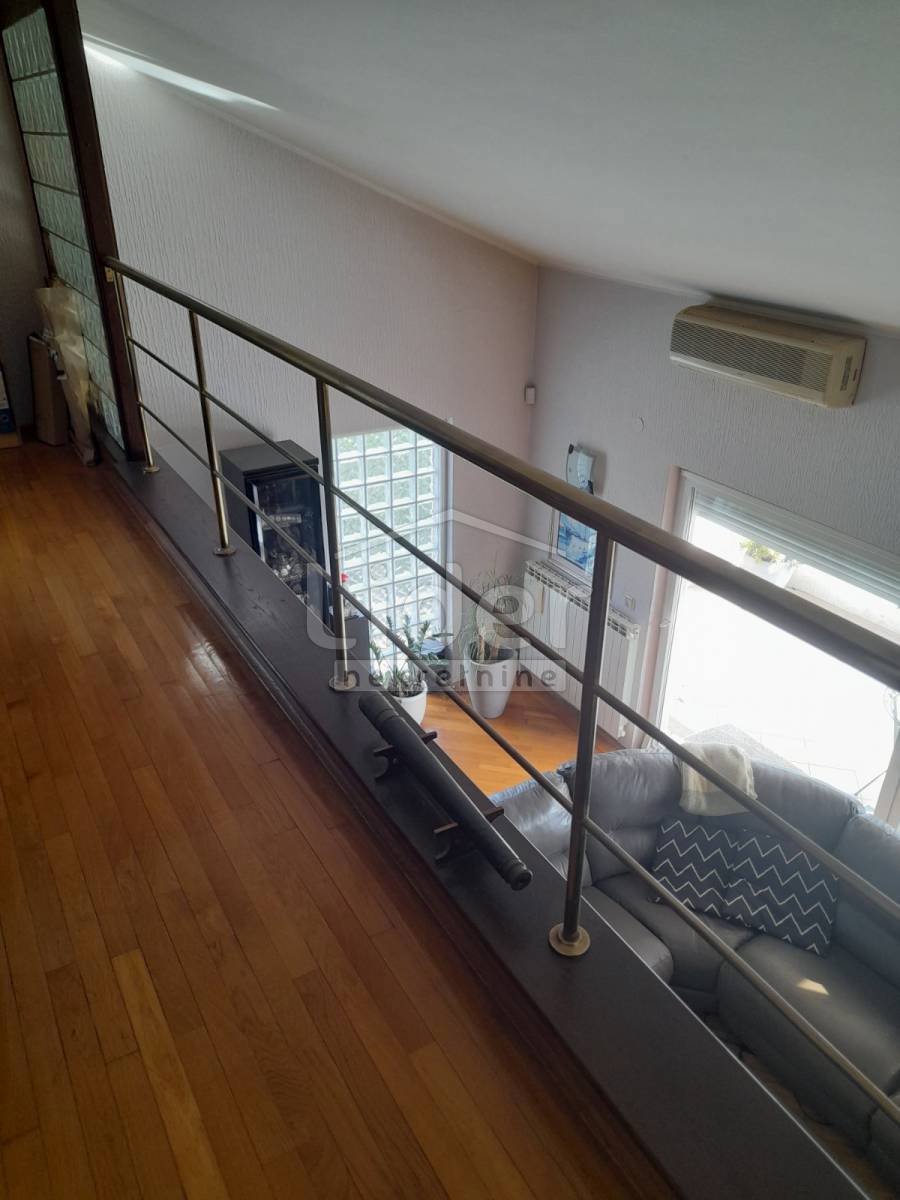 Hiša Škurinje, 250m2