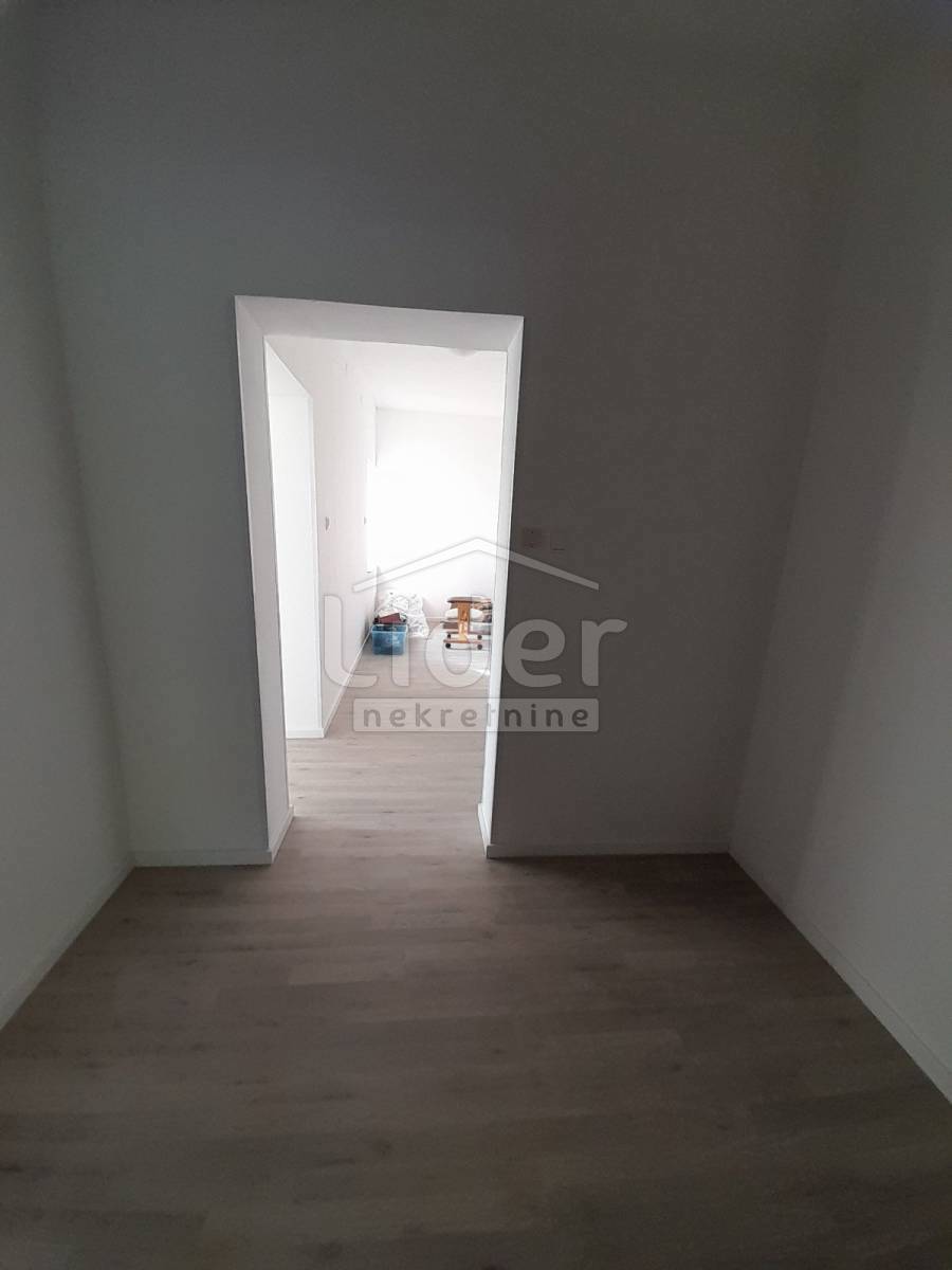 Hiša Škurinje, 250m2