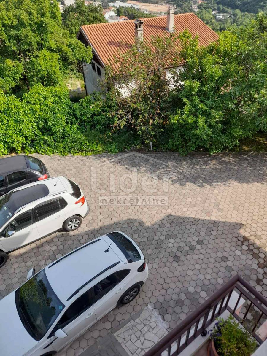 Hiša Škurinje, 250m2