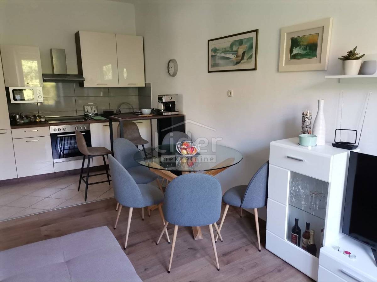 Stanovanje Belveder, 66m2