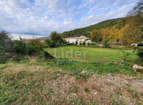 Zemljišče Lipa, 424m2