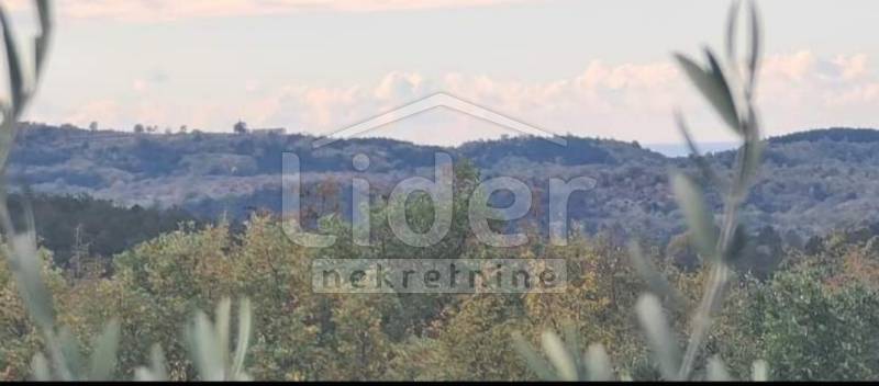 Hiša Oprtalj, 160m2