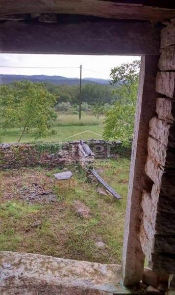 Hiša Oprtalj, 160m2