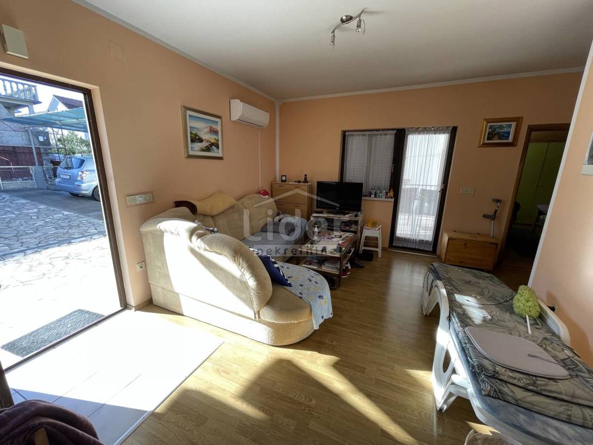 Hiša Gornji Karin, 170m2