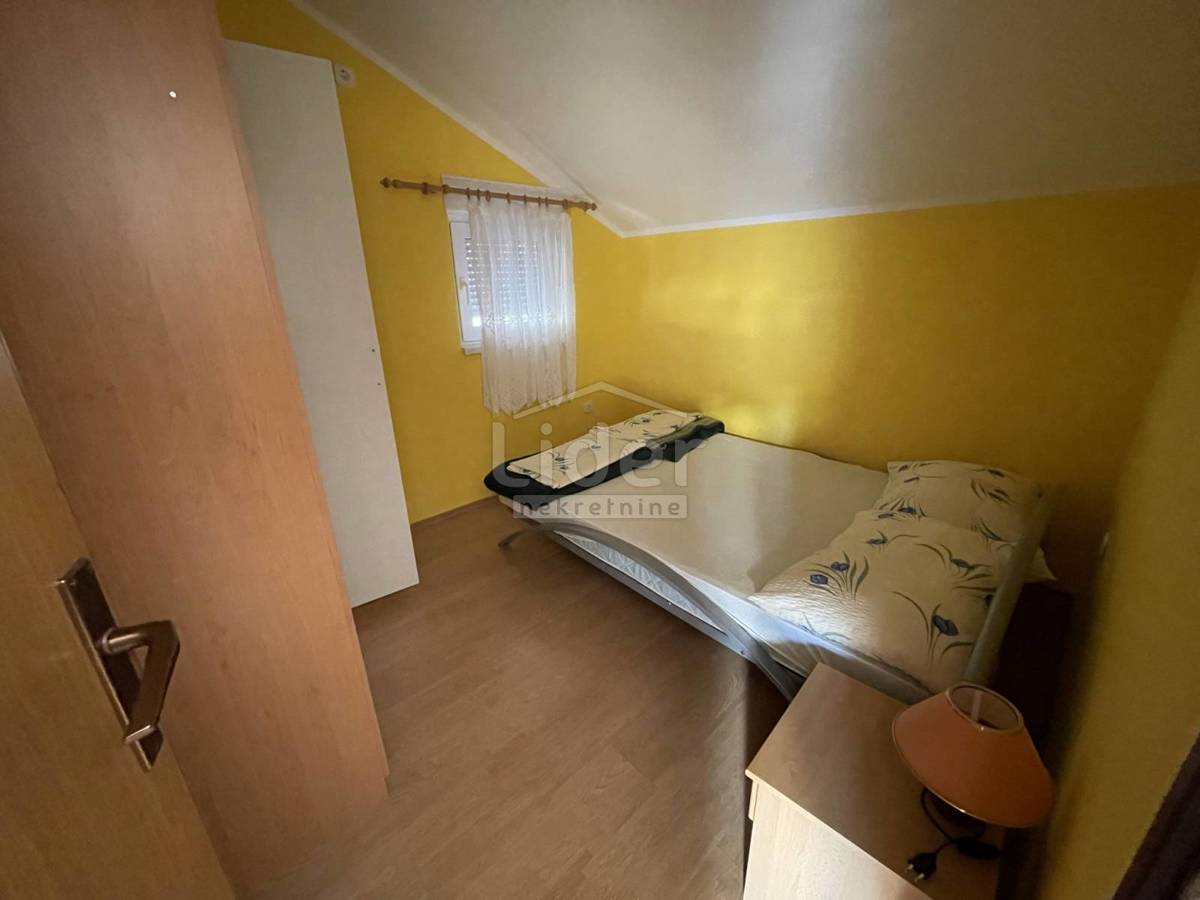 Hiša Gornji Karin, 170m2