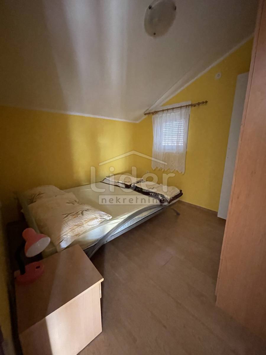 Hiša Gornji Karin, 170m2