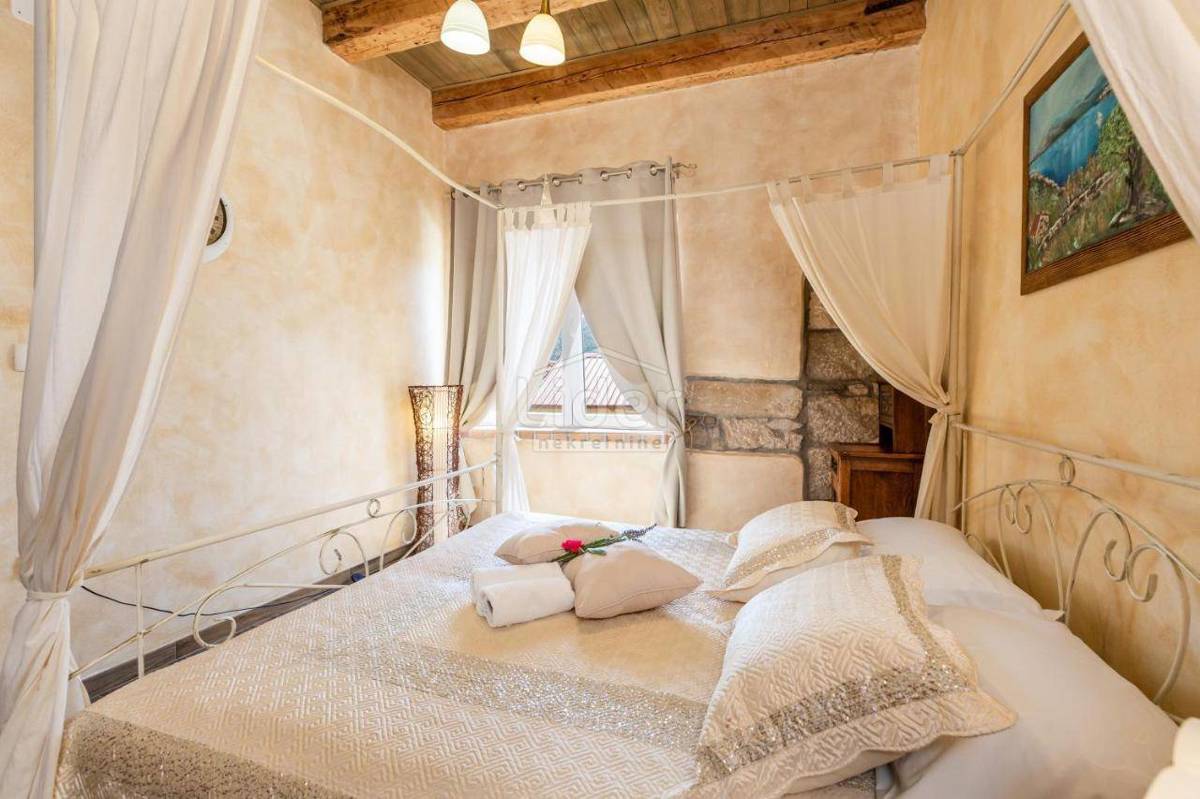 Hiša Tribalj, 300m2