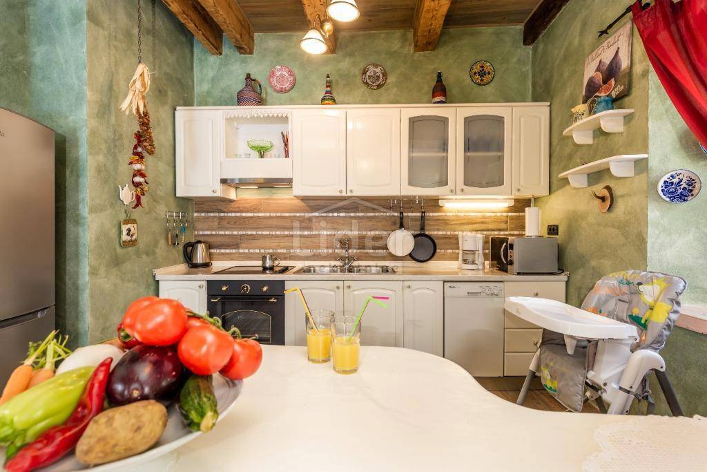 Hiša Tribalj, 300m2