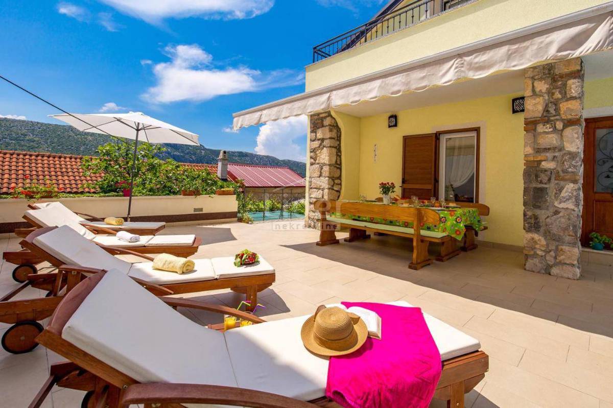 Hiša Tribalj, 300m2