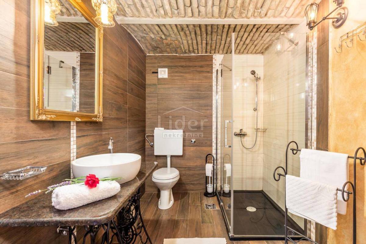 Hiša Tribalj, 300m2