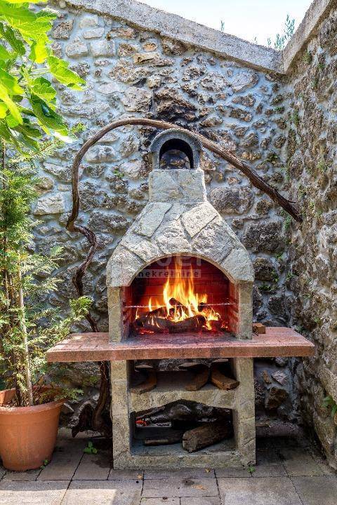 Hiša Tribalj, 300m2