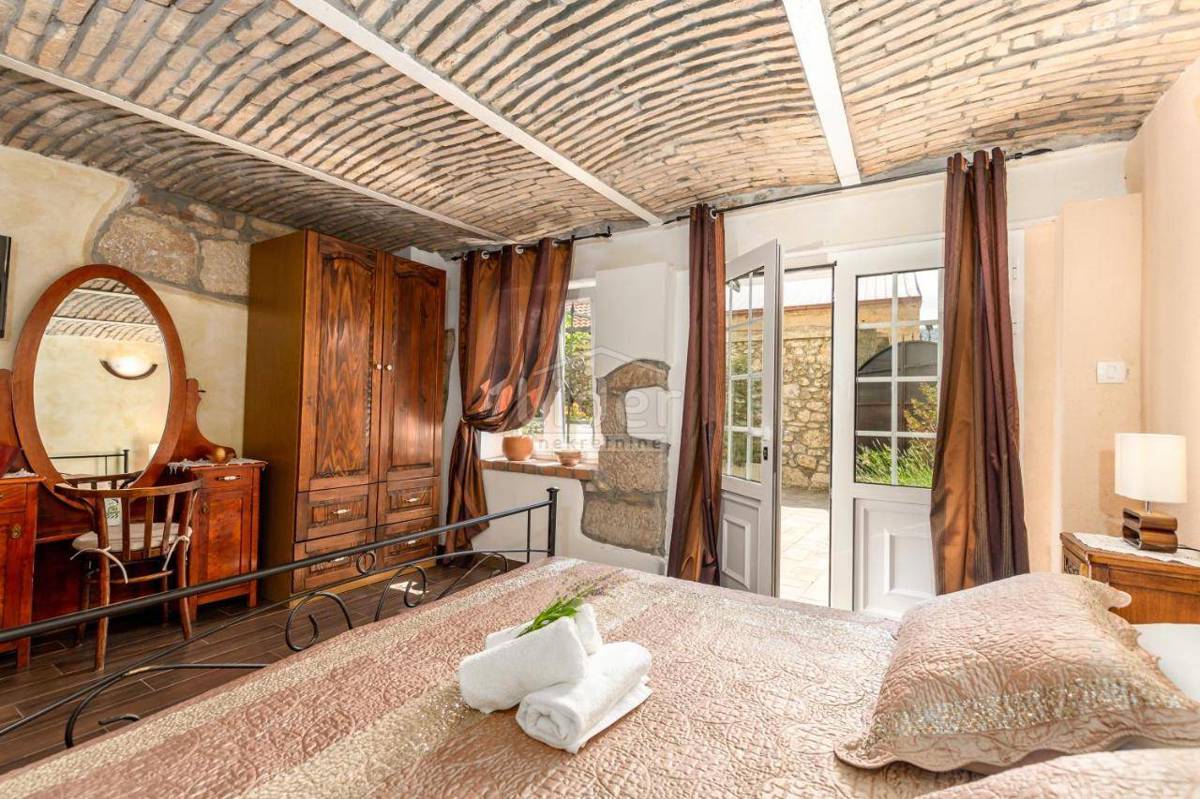 Hiša Tribalj, 300m2