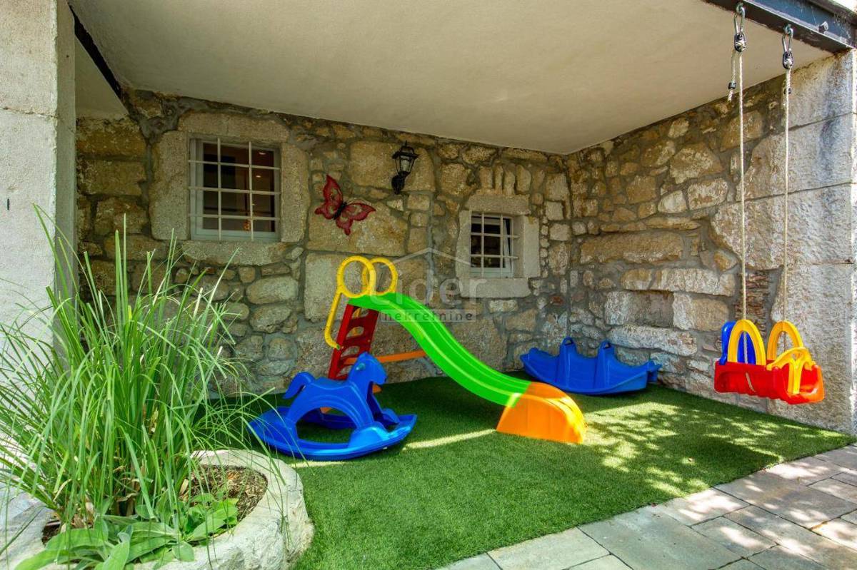 Hiša Tribalj, 300m2