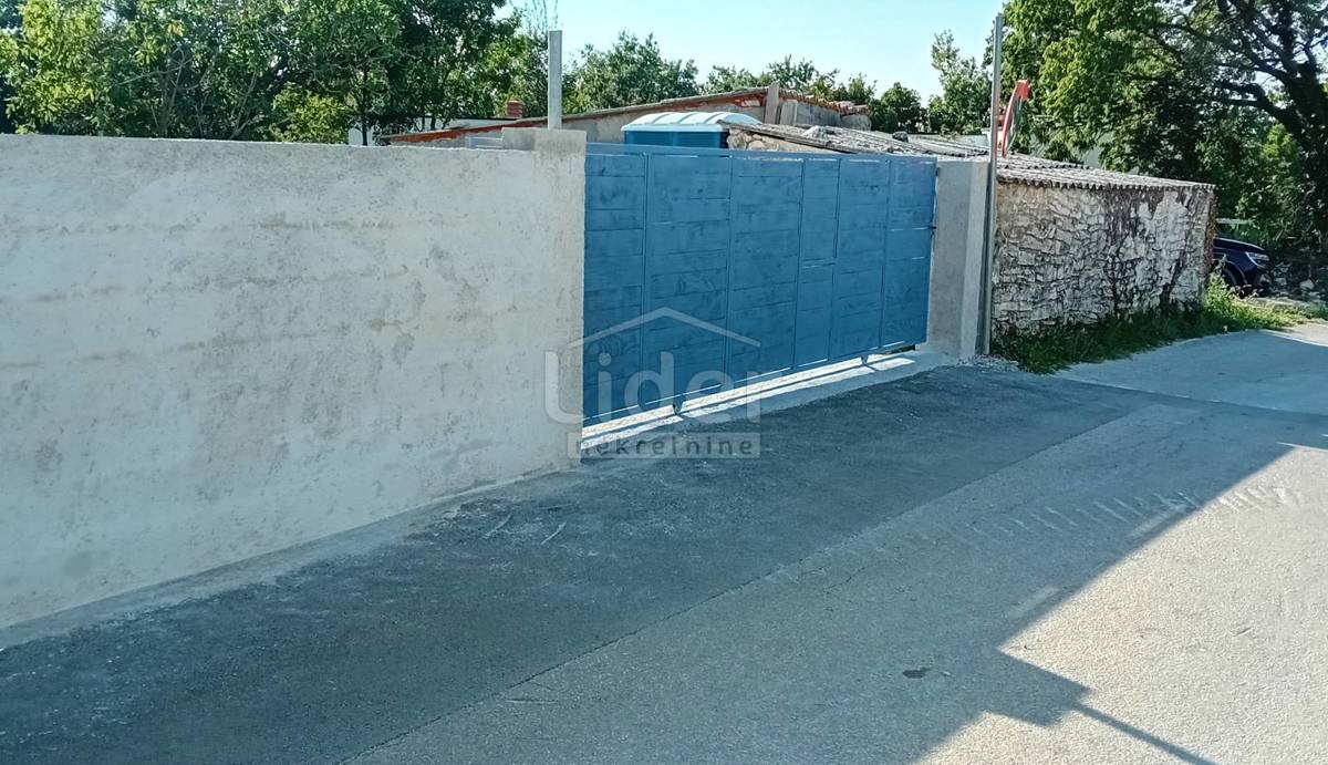 Zemljišče Butkovići, 454m2