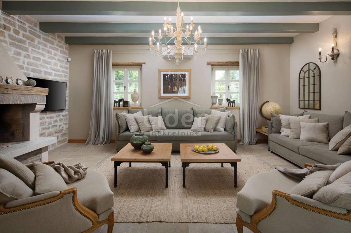 Hiša Kanfanar, 372m2