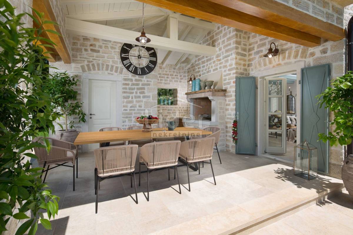 Hiša Kanfanar, 372m2