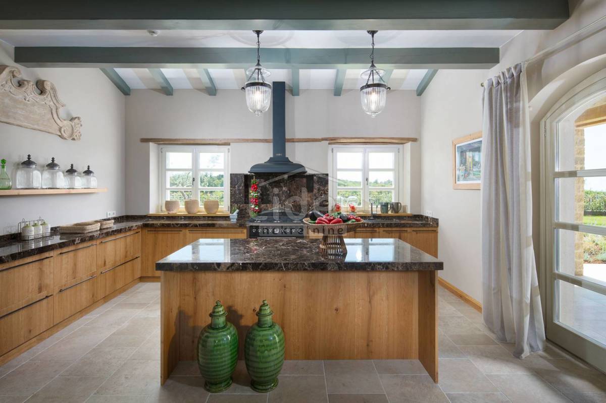 Hiša Kanfanar, 372m2