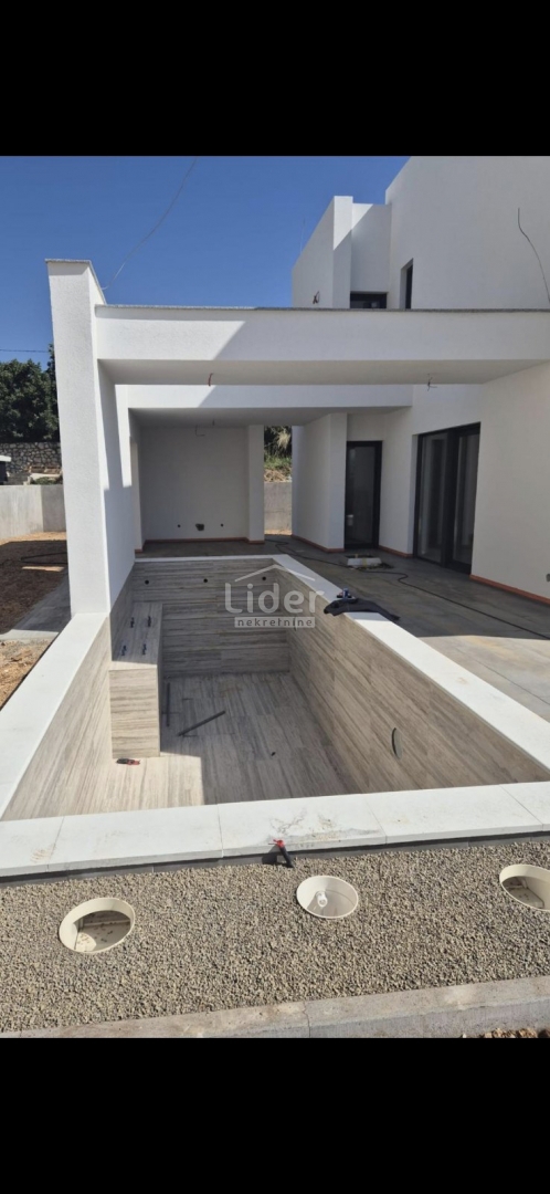 Hiša Barbat na Rabu, 135m2