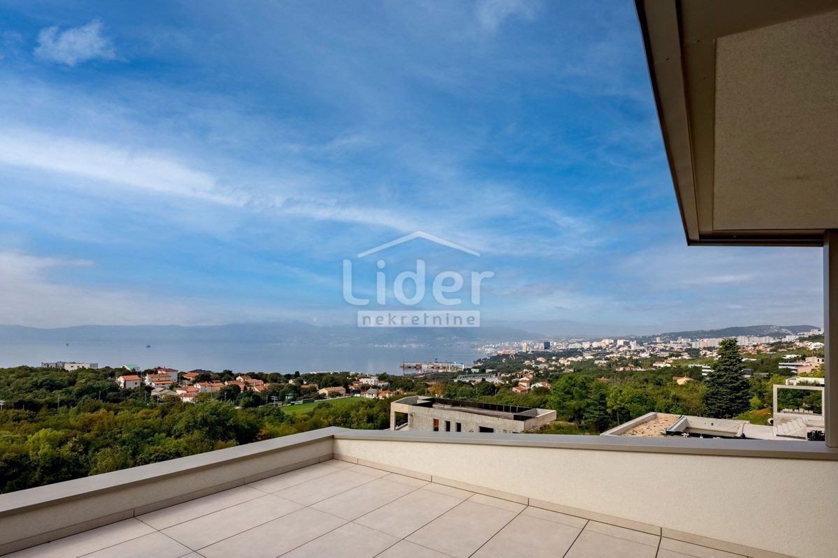 Stanovanje Kostrena, 198m2