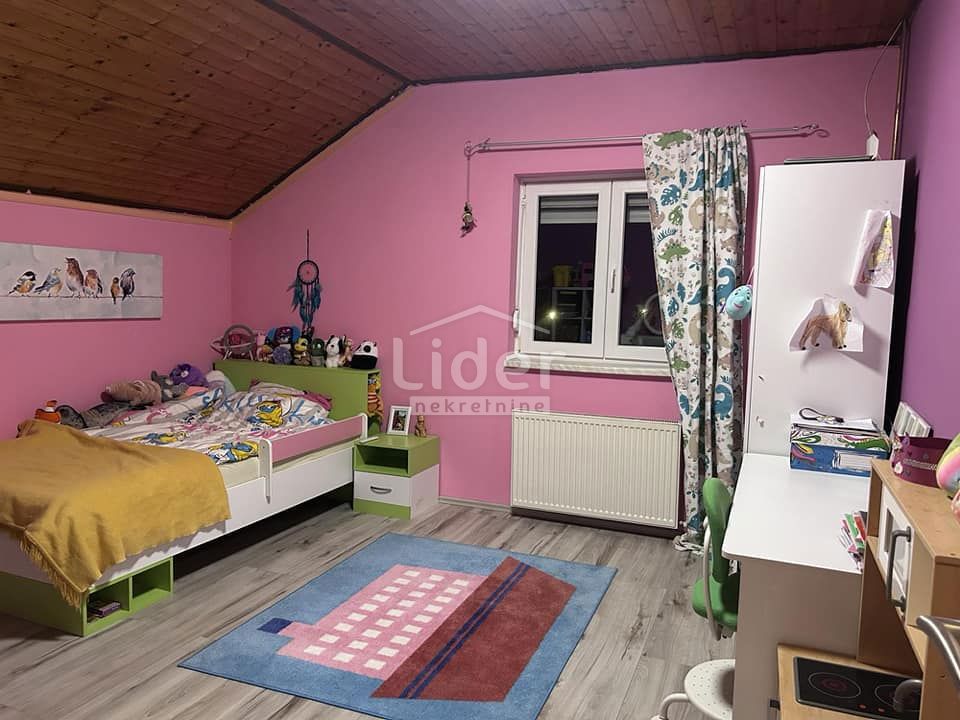 Hiša Fužine, 150m2