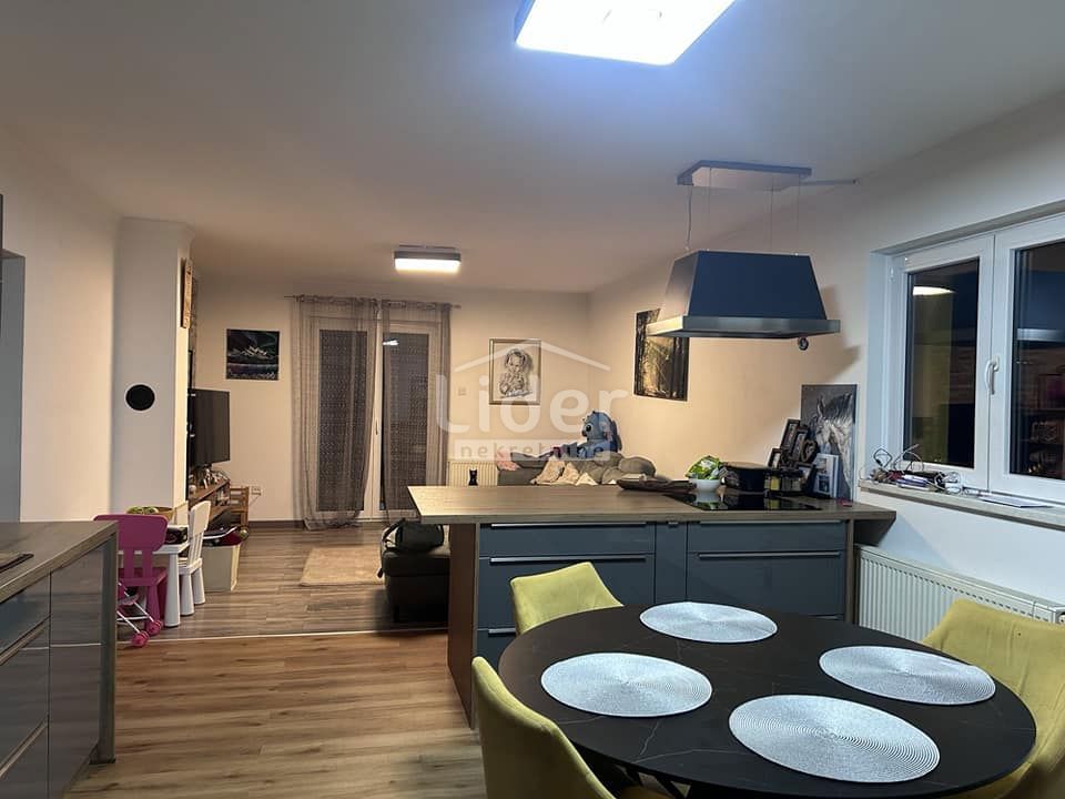 Hiša Fužine, 150m2