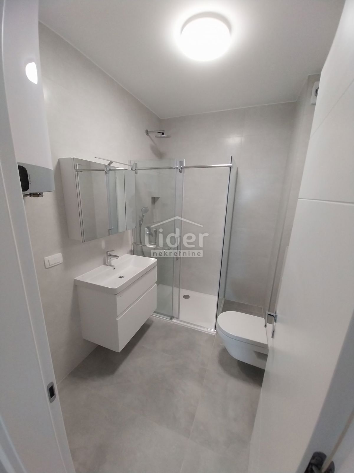 Apartma Mandre, 127m2