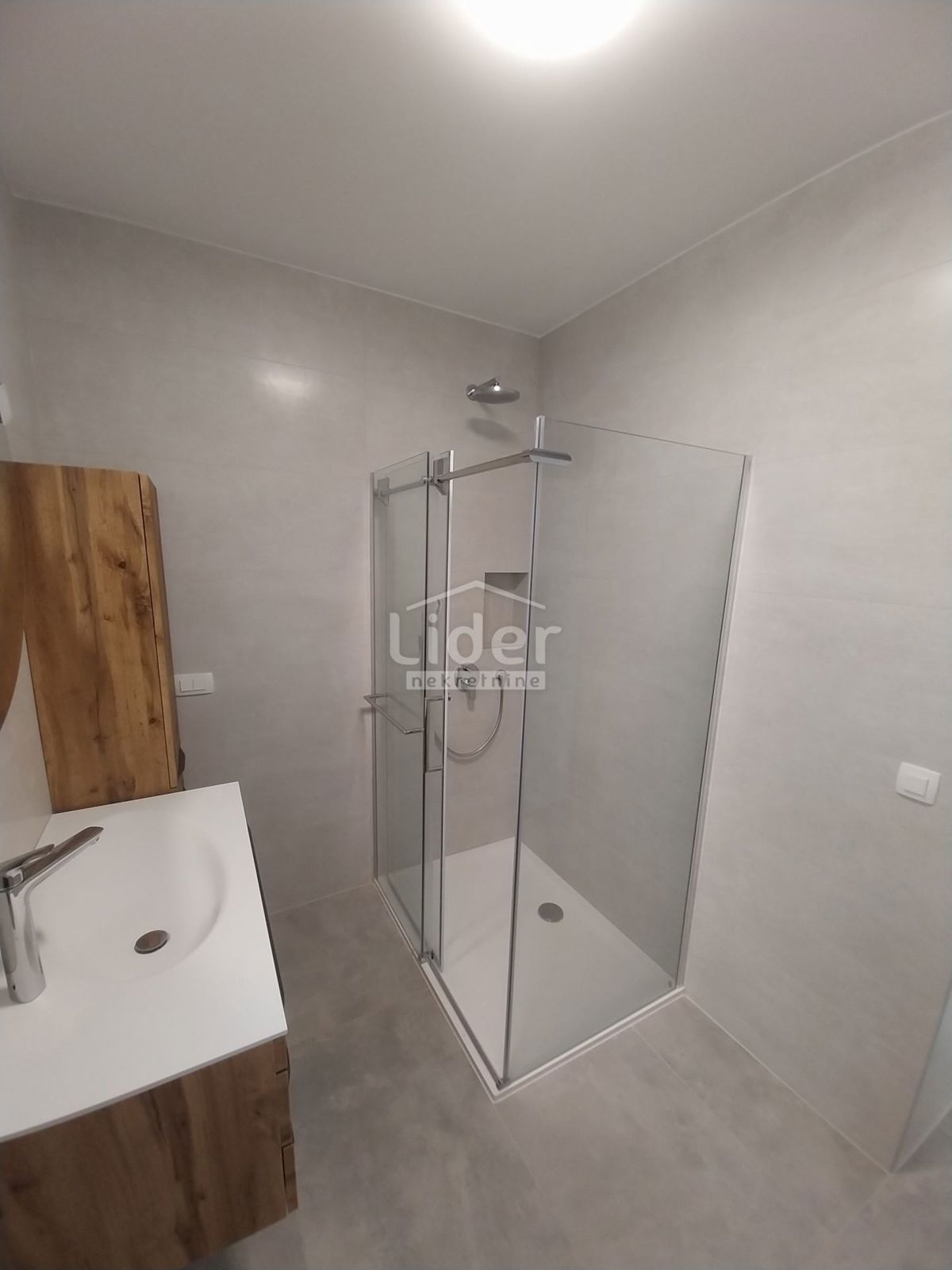 Apartma Mandre, 127m2