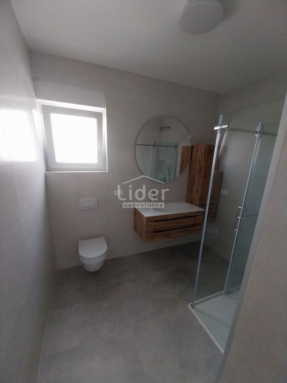 Apartma Mandre, 127m2