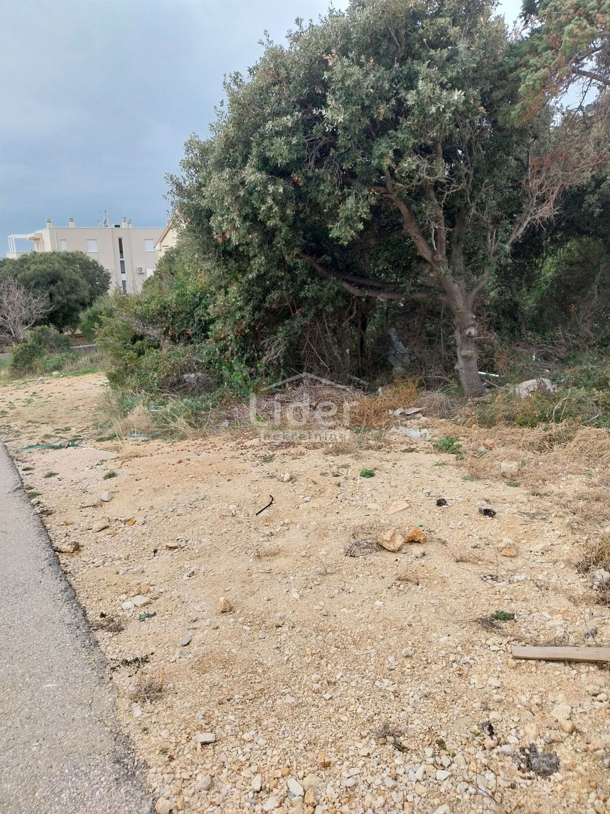 Zemljišče Mandre, 900m2