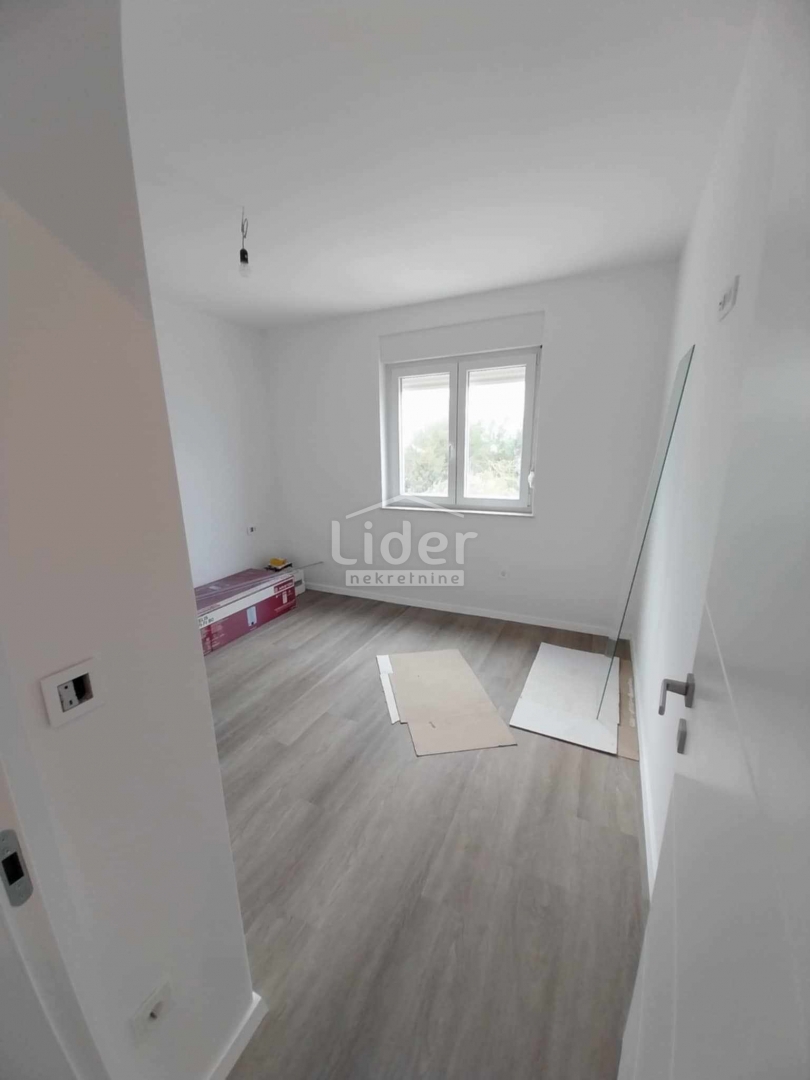 Apartma Novalja, 64m2